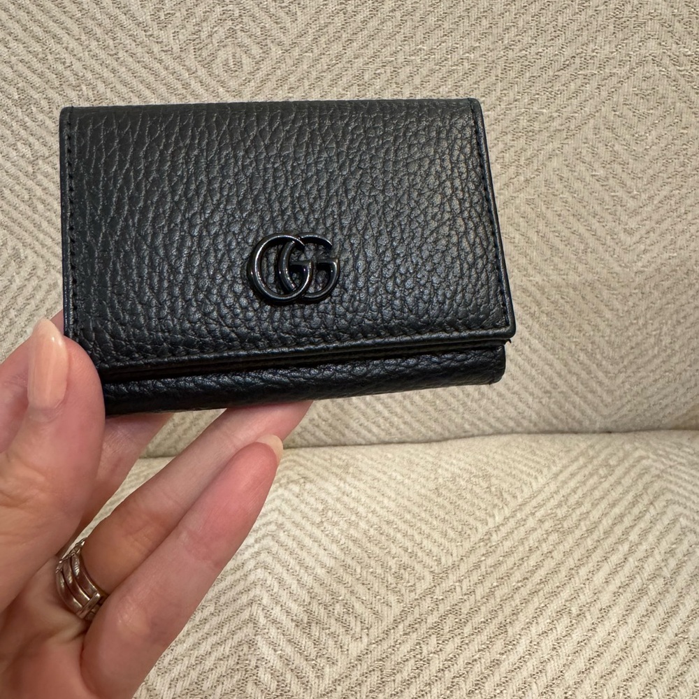 Gucci Textured Black Leather Card Holder